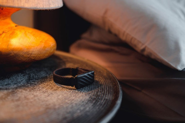Mynd Homedics WakeBand™