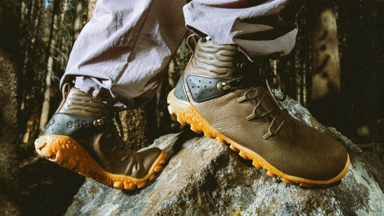 Mynd Vivobarefoot Tracker Forest ESC dömu